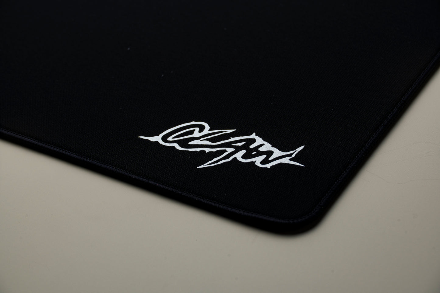 Claw Corvus Gaming Mousepad