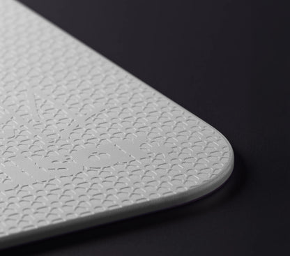 Pulsar [Pro Series] d4v41 Gaming Mousepad